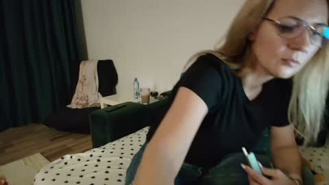 Snapshot of sweetania_ chatting on 28, 1, 2025 Ania online show from 28, 1, 2025