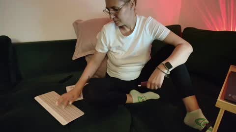 Snapshot of sweetania_ chatting on 8, 2, 2025 Ania online show from 8, 2, 2025