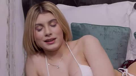 Anisia online show from 6, 2, 2026