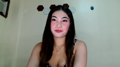 Snapshot of sweetasian_shai chatting on 5, 6, 2026 sweetasian_shai online show from 5, 6, 2026