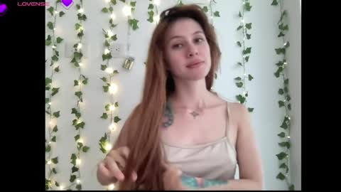 Snapshot of sweetaura0_0 chatting on 14, 5, 2026 SweetAura0 0 online show from 14, 5, 2026