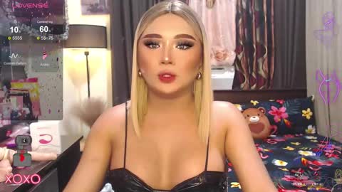 Snapshot of sweetbella118 chatting on 9, 12, 2024 bella online show from 9, 12, 2024