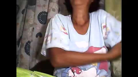 Snapshot of sweetbella24 chatting on 12, 9, 2025 im anne online show from 12, 9, 2025