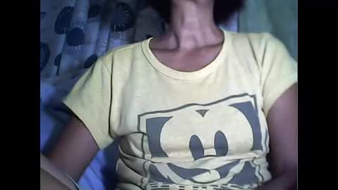 Snapshot of sweetbella24 chatting on 6, 10, 2025 im anne online show from 6, 10, 2025