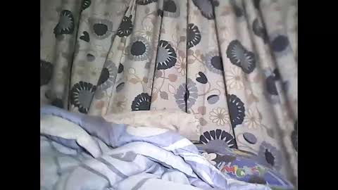 Snapshot of sweetbella24 chatting on 20, 10, 2025 im anne online show from 20, 10, 2025