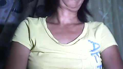 Snapshot of sweetbella24 chatting on 15, 7, 2026 im anne online show from 15, 7, 2026