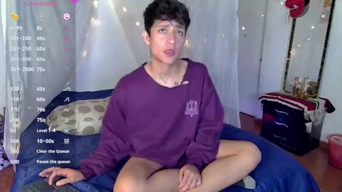 Snapshot of sweetc4meron chatting on 8, 2, 2025 Cameron Alejandro online show from 8, 2, 2025