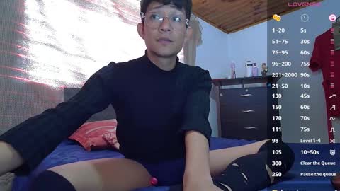 Snapshot of sweetc4meron chatting on 12, 10, 2025 Cameron Alejandro online show from 12, 10, 2025