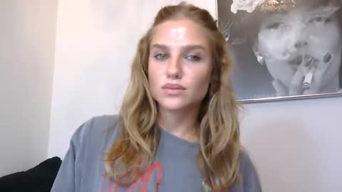 Snapshot of sweetcme chatting on 21, 4, 2026 sweetcme online show from 21, 4, 2026