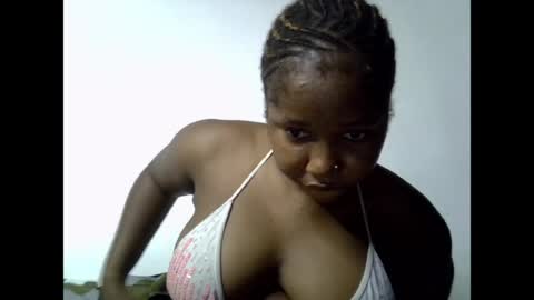 Snapshot of sweetcoochiex chatting on 14, 6, 2026 sweetcoochiex online show from 14, 6, 2026