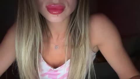 Snapshot of sweetczika chatting on 11, 7, 2026 sweetczika online show from 11, 7, 2026