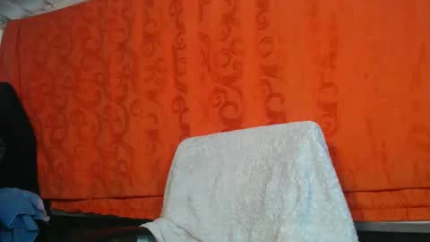 Snapshot of sweetdam12 chatting on 20, 12, 2024 sweetdam12 online show from 20, 12, 2024