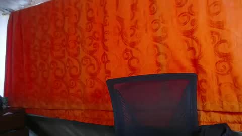 Snapshot of sweetdam12 chatting on 24, 12, 2024 sweetdam12 online show from 24, 12, 2024