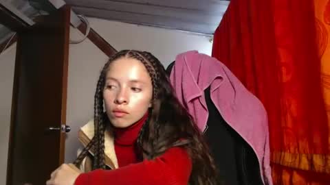 Snapshot of sweetdam12 chatting on 11, 1, 2025 sweetdam12 online show from 11, 1, 2025