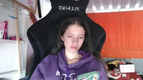 Snapshot of sweetdam12 chatting on 20, 1, 2025 sweetdam12 online show from 20, 1, 2025