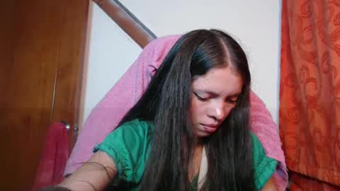 Snapshot of sweetdam12 chatting on 27, 1, 2025 sweetdam12 online show from 27, 1, 2025