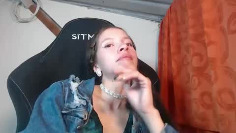 Snapshot of sweetdam12 chatting on 13, 2, 2025 sweetdam12 online show from 13, 2, 2025