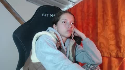 Snapshot of sweetdam12 chatting on 19, 2, 2025 sweetdam12 online show from 19, 2, 2025