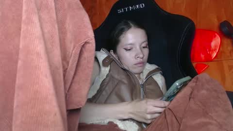 Snapshot of sweetdam12 chatting on 22, 2, 2025 sweetdam12 online show from 22, 2, 2025