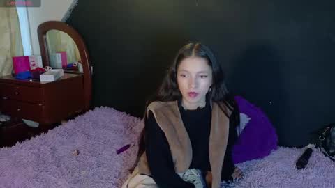 Snapshot of sweetdam12 chatting on 18, 9, 2025 sweetdam12 online show from 18, 9, 2025