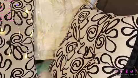 Snapshot of sweetdam12 chatting on 3, 12, 2025 sweetdam12 online show from 3, 12, 2025