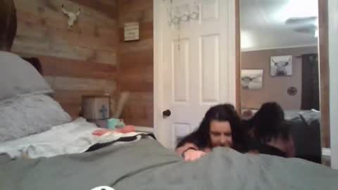 Snapshot of sweetdelight84 chatting on 14, 10, 2025 kandy online show from 14, 10, 2025