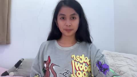 Snapshot of sweetdoll_angela chatting on 29, 10, 2025 sweetdoll_angela online show from 29, 10, 2025