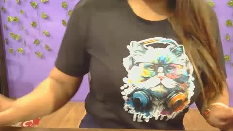 Snapshot of sweetdream220 chatting on 1, 1, 2025 sweetdream220 online show from 1, 1, 2025