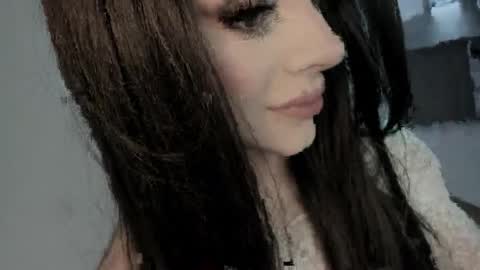 Snapshot of sweetest_bella chatting on 19, 3, 2026 Bella online show from 19, 3, 2026