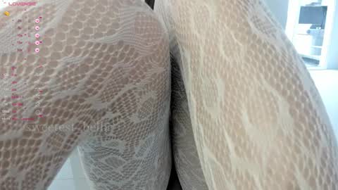 Snapshot of sweetest_bella chatting on 25, 3, 2026 Bella online show from 25, 3, 2026