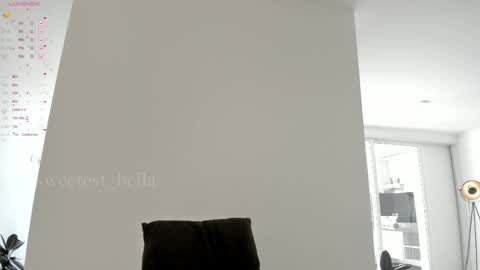 Snapshot of sweetest_bella chatting on 2, 4, 2026 Bella online show from 2, 4, 2026
