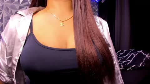 sweetest_one4 online show from 9, 5, 2026