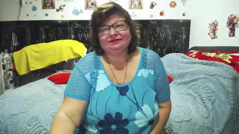 Snapshot of sweetestmilf4you chatting on 4, 2, 2026 sweetestmilf4you online show from 4, 2, 2026