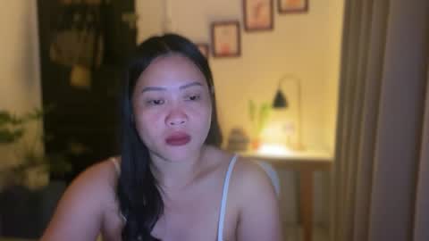 Snapshot of sweetestsmile_ chatting on 2, 4, 2026 Khaye online show from 2, 4, 2026
