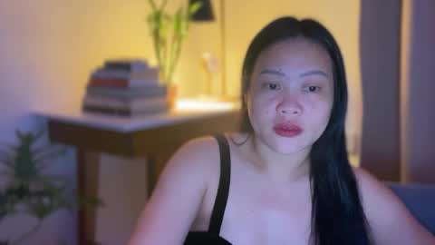 Snapshot of sweetestsmile_ chatting on 8, 4, 2026 Khaye online show from 8, 4, 2026