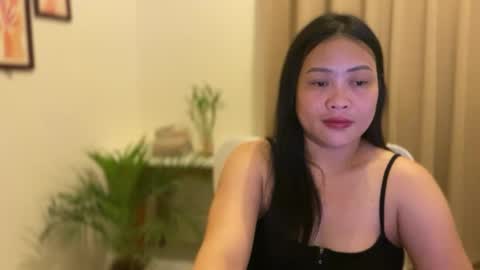 Snapshot of sweetestsmile_ chatting on 28, 4, 2026 Khaye online show from 28, 4, 2026