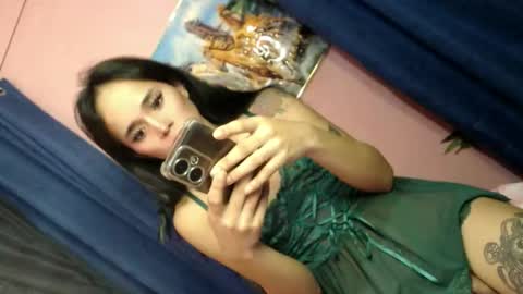 Snapshot of sweetfuckerbabyy18 chatting on 19, 10, 2025 sweetfuckerbabyy18 online show from 19, 10, 2025