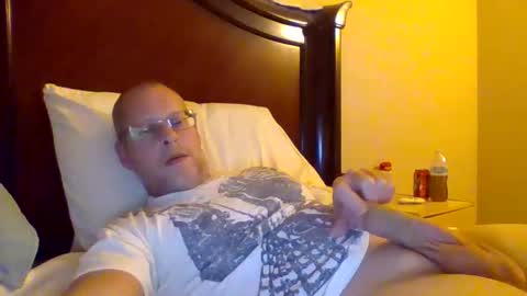 Snapshot of sweetg233 chatting on 30, 9, 2025 sweetg233 online show from 30, 9, 2025
