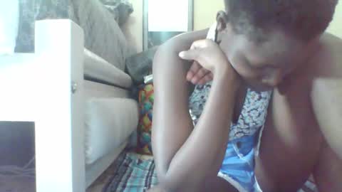 Snapshot of sweetgal2025 chatting on 16, 4, 2026 EUNICE online show from 16, 4, 2026
