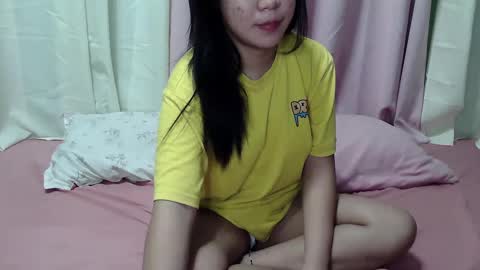 Snapshot of sweetgal_mica chatting on 28, 1, 2025 sweetgal_mica online show from 28, 1, 2025