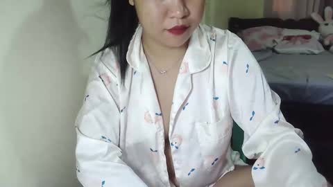 Snapshot of sweetgal_mica chatting on 14, 5, 2026 sweetgal_mica online show from 14, 5, 2026