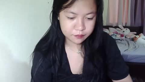 Snapshot of sweetgal_mica chatting on 19, 5, 2026 sweetgal_mica online show from 19, 5, 2026