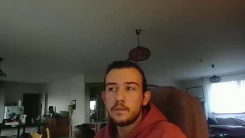 Snapshot of sweetguyss12 chatting on 16, 1, 2026 sweetguyss12 online show from 16, 1, 2026