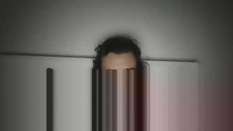 Snapshot of sweetguyss12 chatting on 18, 1, 2026 sweetguyss12 online show from 18, 1, 2026