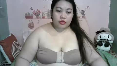 Snapshot of sweetheart1991 chatting on 6, 4, 2026 Fuck my boobs69 online show from 6, 4, 2026