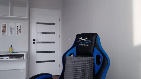 Snapshot of sweetheart_77 chatting on 16, 1, 2026 Emma online show from 16, 1, 2026