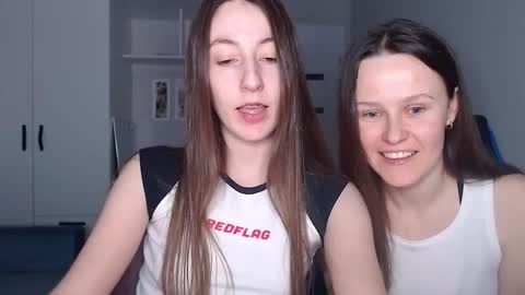 Snapshot of sweetheart_77 chatting on 7, 2, 2026 Emma online show from 7, 2, 2026