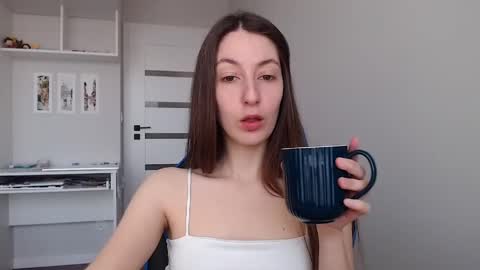 Snapshot of sweetheart_77 chatting on 23, 4, 2026 Emma online show from 23, 4, 2026