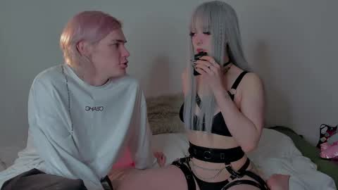 sweethearts_friends online show from 23, 2, 2026