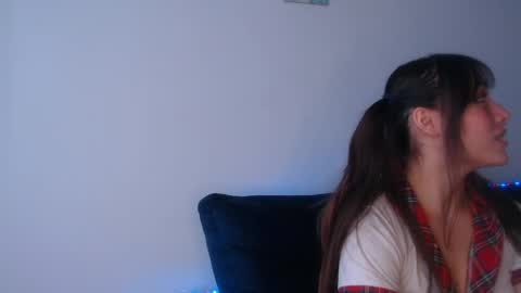 Snapshot of sweethoney22_ chatting on 9, 4, 2026 Sabrina y Eliot online show from 9, 4, 2026